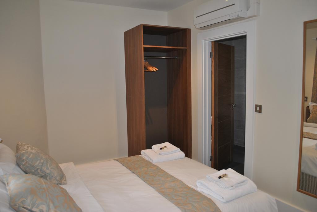 Dreams Hotel Barking  Exterior photo